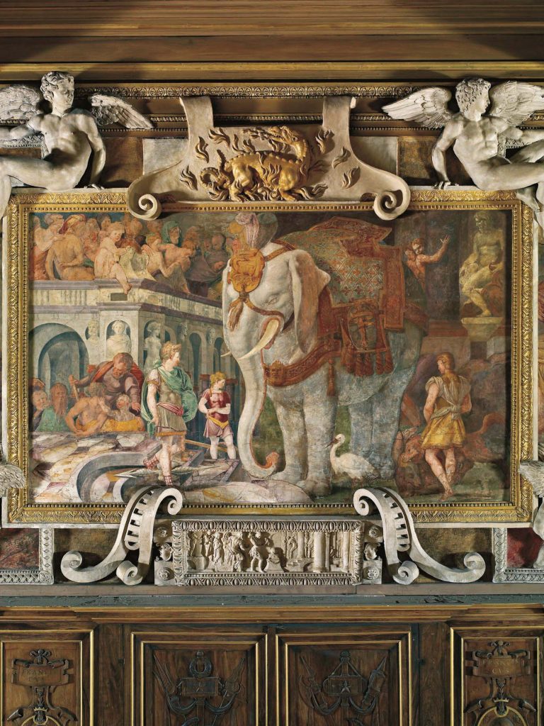 枫丹白露宫弗朗索瓦一世长廊中的油画