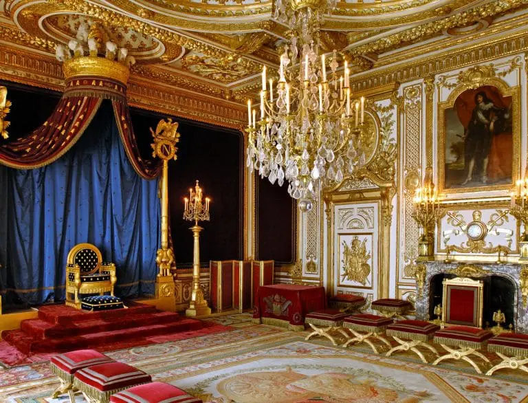 Palace of Fontainebleau: Napoleon Throne Room. In 1808 Napoleon decided to  install his throne in the former bedroom of the Kings of France, on the  place where the royal bed had been.