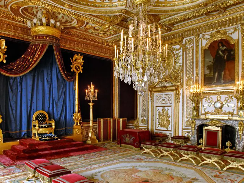 Salle du Trône du chateau de Fontainebleau : seule salle du trône napoléonienne conservée au monde ! (c) Jérôme Schwab