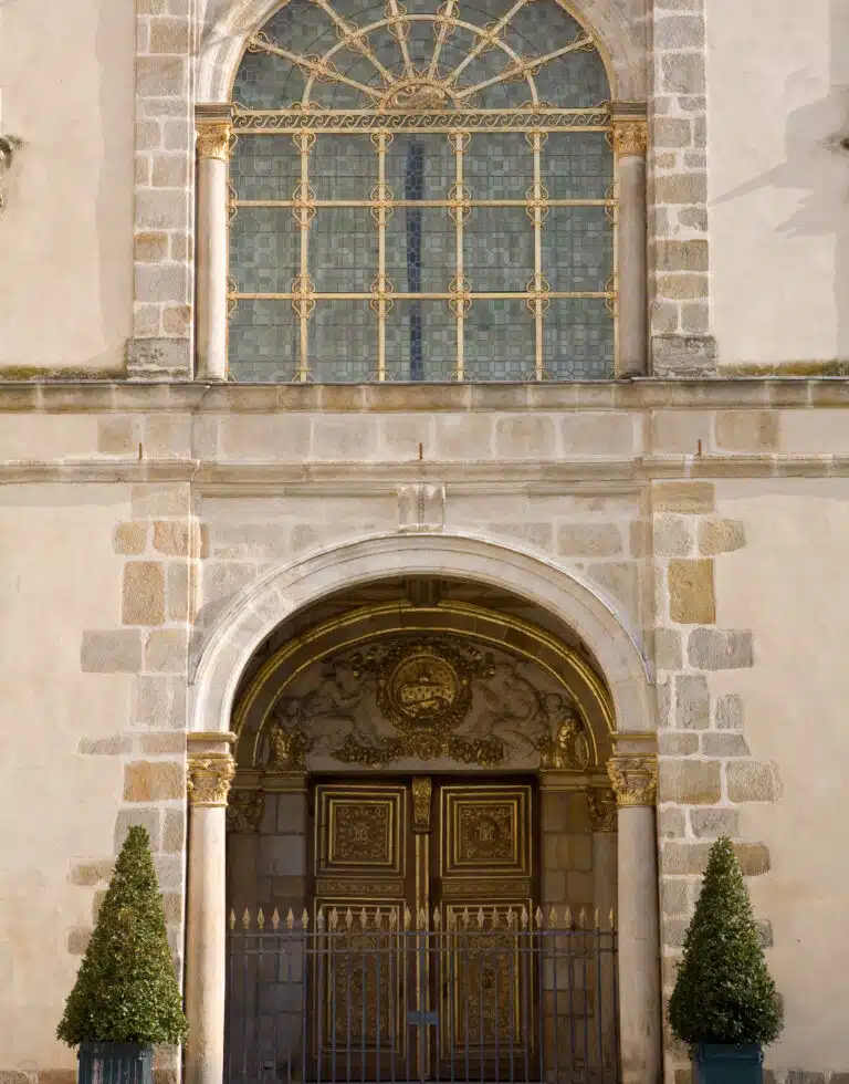 La porte Dorée avant restauration